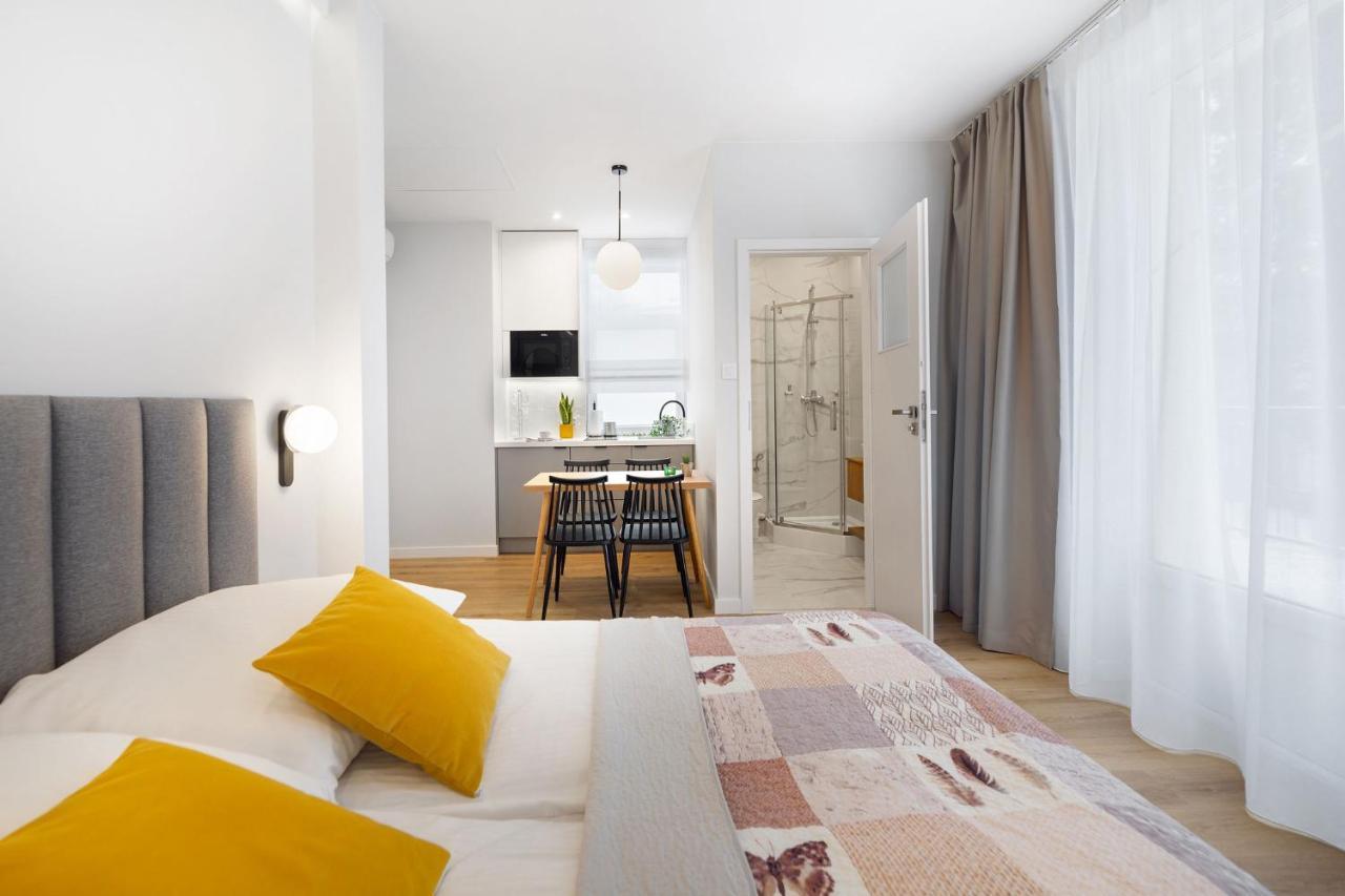 Apartamenty Familijne クドヴァ・ズドゥルイ エクステリア 写真